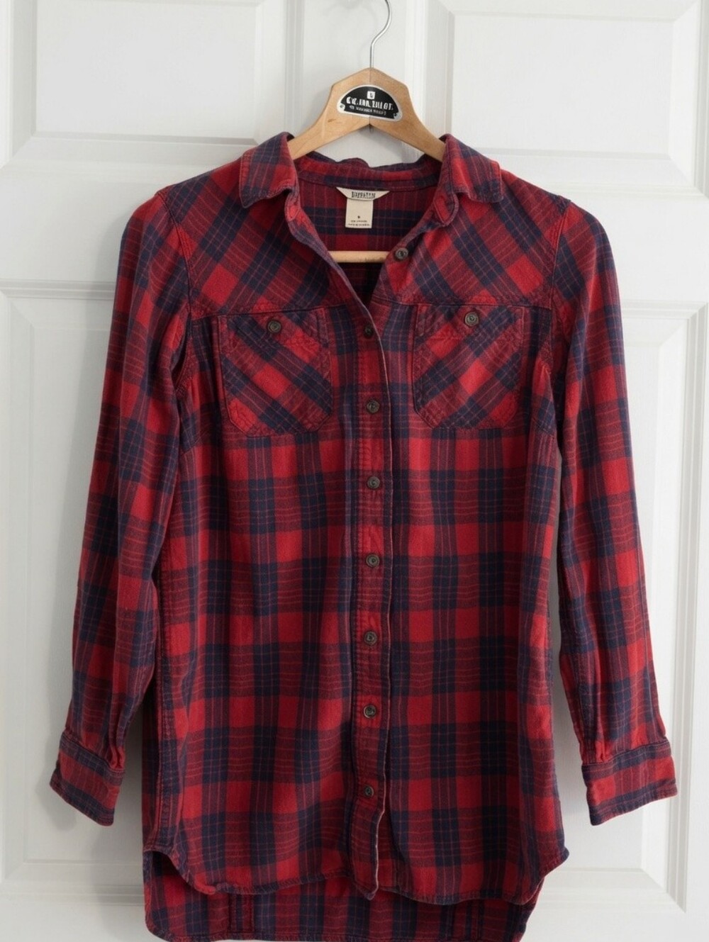 Duluth Trading Co Red and Black Plaid Workshirt